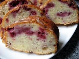 Bizcocho de Frambuesas y Pistachos