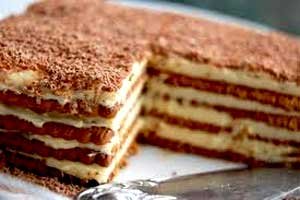 Postre de Bizcocho y Café